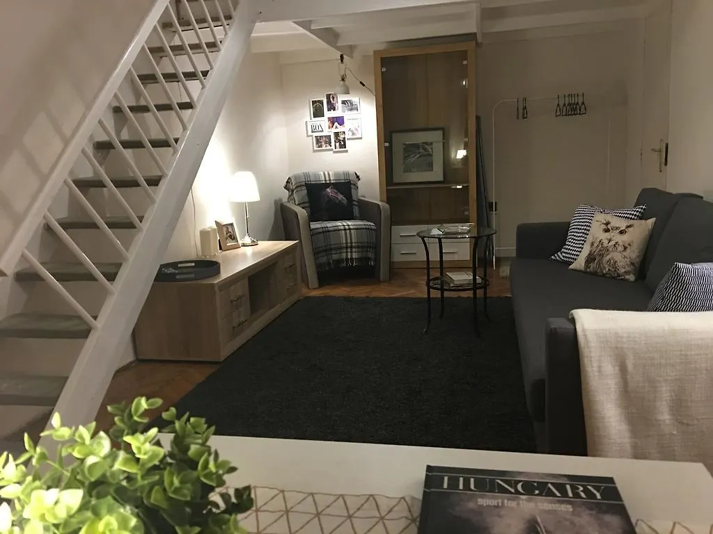 Olympia Apartments-Atelier contacts